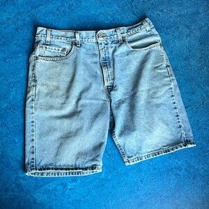 Levi’s Baggy Dad Jorts